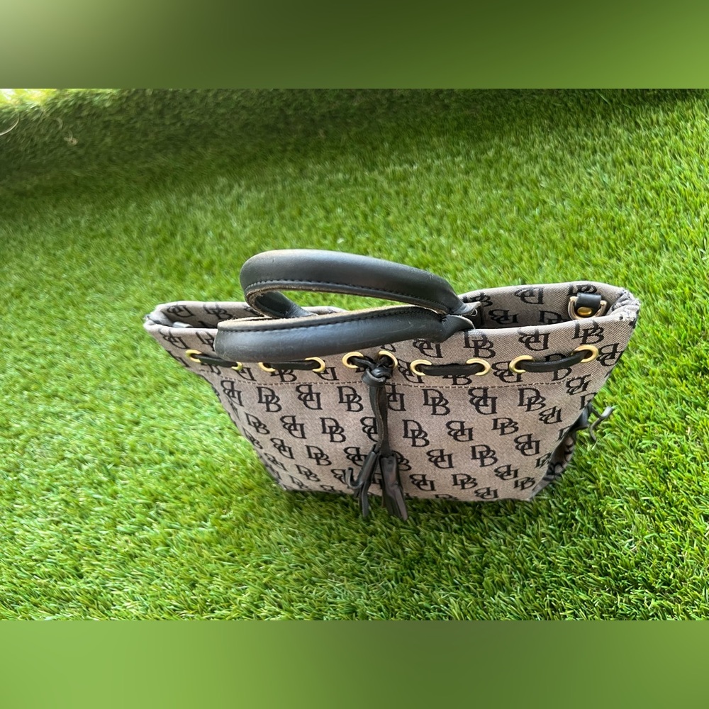 Dooney and Burke Vintage Signature Y2K Purse‎ - Picture 13 of 16